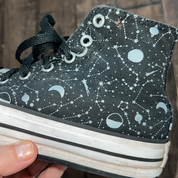 Converse Chuck All Star Size 2 Junior Hi Top Sneaker Constellations - Picture 5 of 8